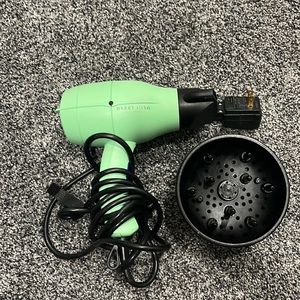 Harry Josh Pro Dryer 2000